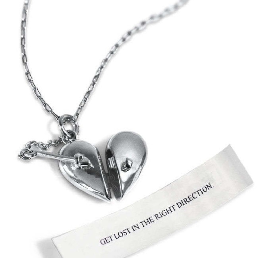 Silver Heart Pendant Necklace - Picture 4 of 4